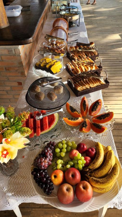 Alojamento de Acomodação e Pequeno-almoço Rei Dos Mares Suítes *